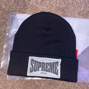 Supreme Woven Label beanie